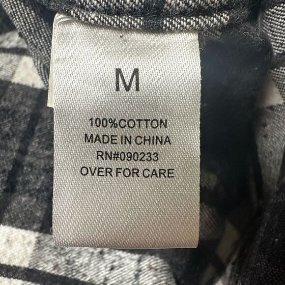 On The Byas Textured Flannel Shirt Mens Medium Black/White Plaid 2 Flap Pockets - Picture 5 of 9